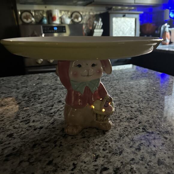 Mr Christmas Cottontail Easter Bunny Plate Cake Stand Lighted Pie Rabbit 10.5” - Picture 2 of 14